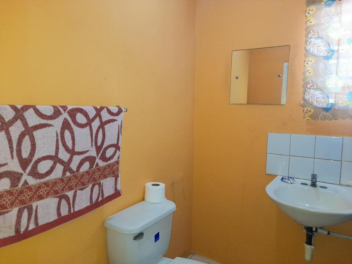 Affordable And Cozy At Content Guest House Ocho Rios Room photo